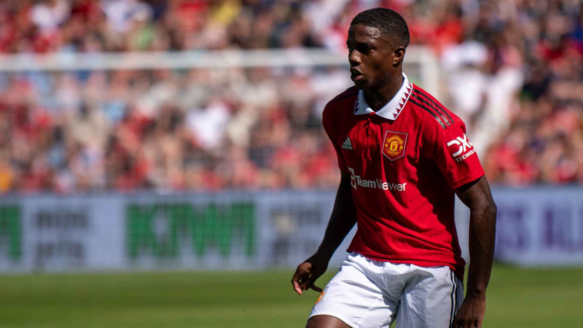 今晨体能课后，费耶诺德绝杀压哨备战全明星赛，悬念犹存，控场能力受关注(费耶诺德对阿贾克斯精彩纷呈的比赛)-满冠网页版