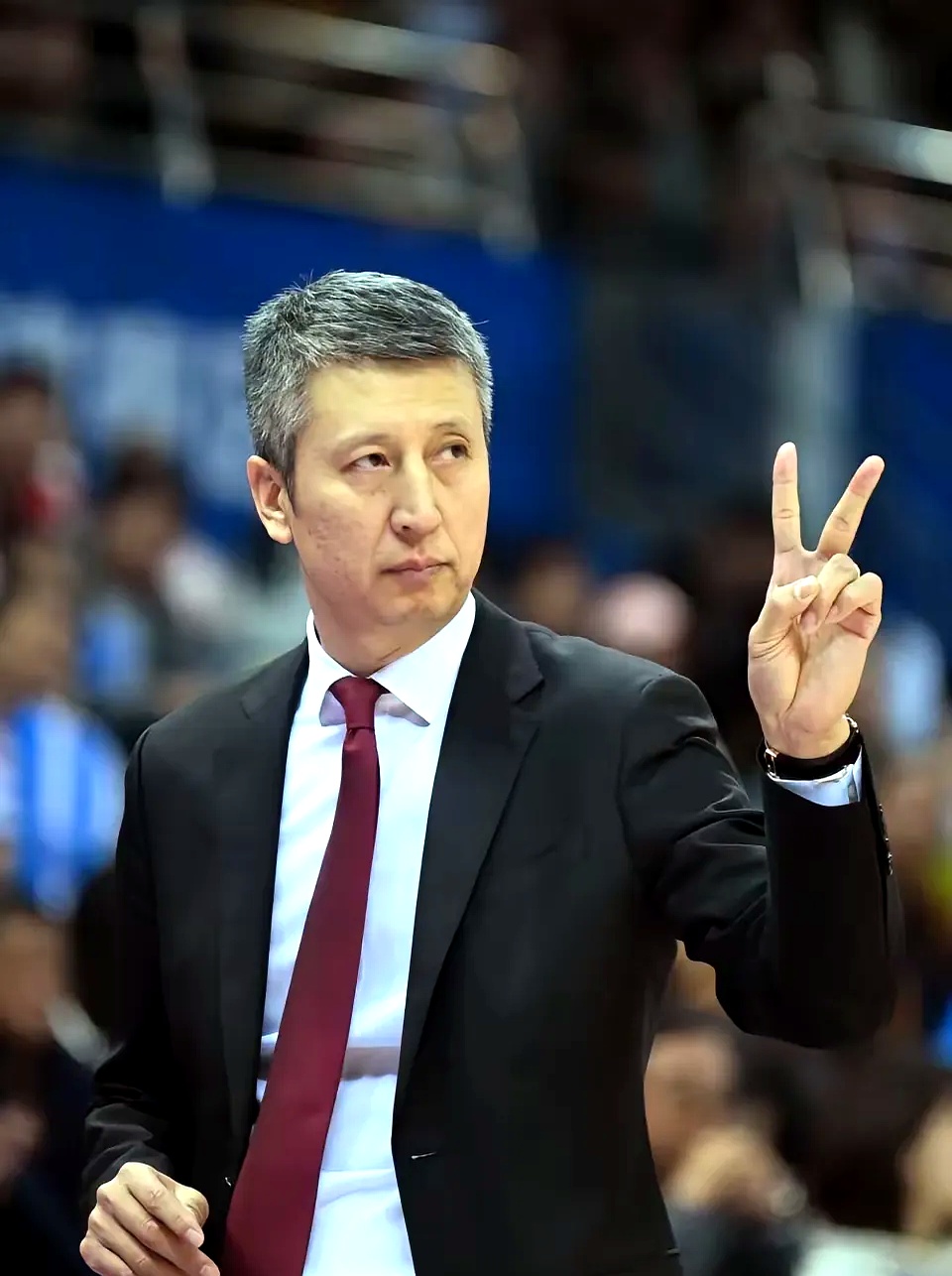 里程碑夜山东男篮复出首秀,英超国际比赛日刷纪录,质疑声仍在,医务组通报恢复的简单介绍 里程碑夜山东男篮复出首秀,英超国际比赛日刷纪录,质疑声仍在,医务组通报恢复的简单介绍